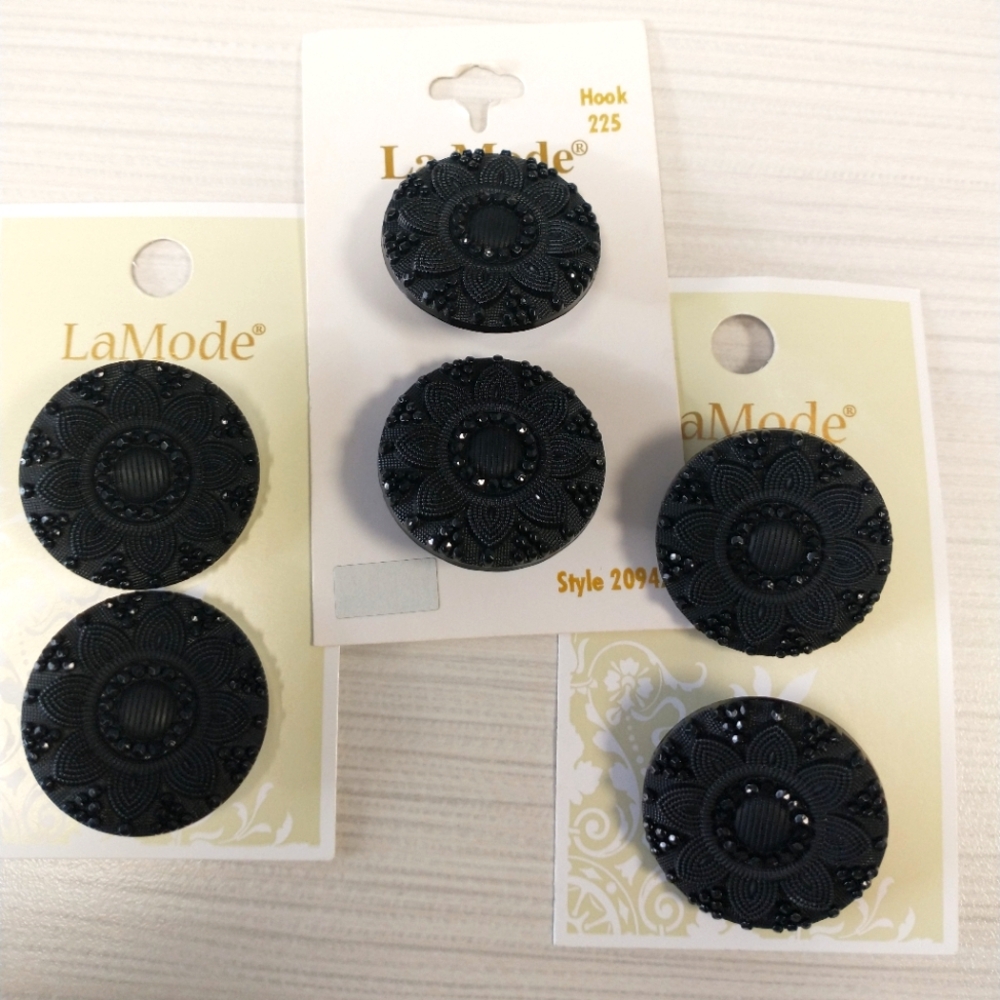 LaMode Ornate Bejeweled Flower Buttons Lot Of 6 Blazer Sweater Suit Uniform